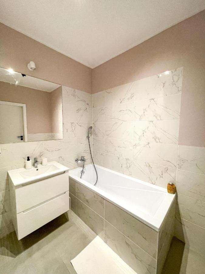 Project Comfort Apartament Wilenska 14a 28 * Warsaw
